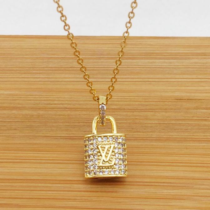 LV necklace 108854