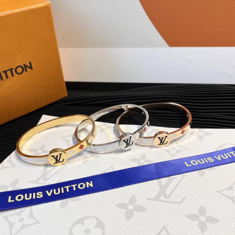S308 LV bracelet 108866