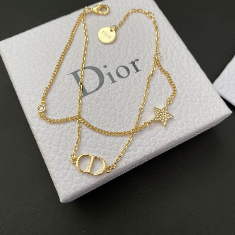 B133 Dior bracelet 106567