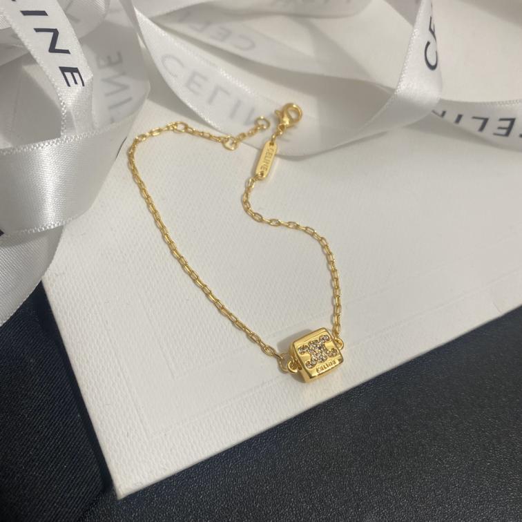 B254 Celine bracelet 109065