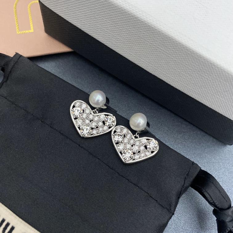 A892 miumiu earrings 109062