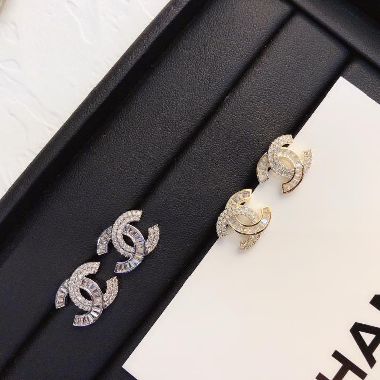 A335  Chanel earrings  109199