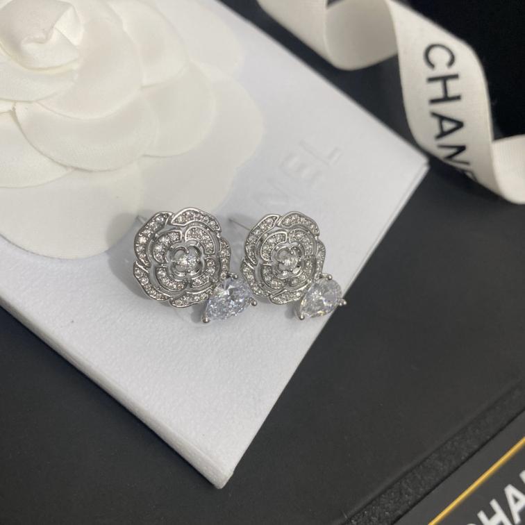 A867 Chanel earrings 109365