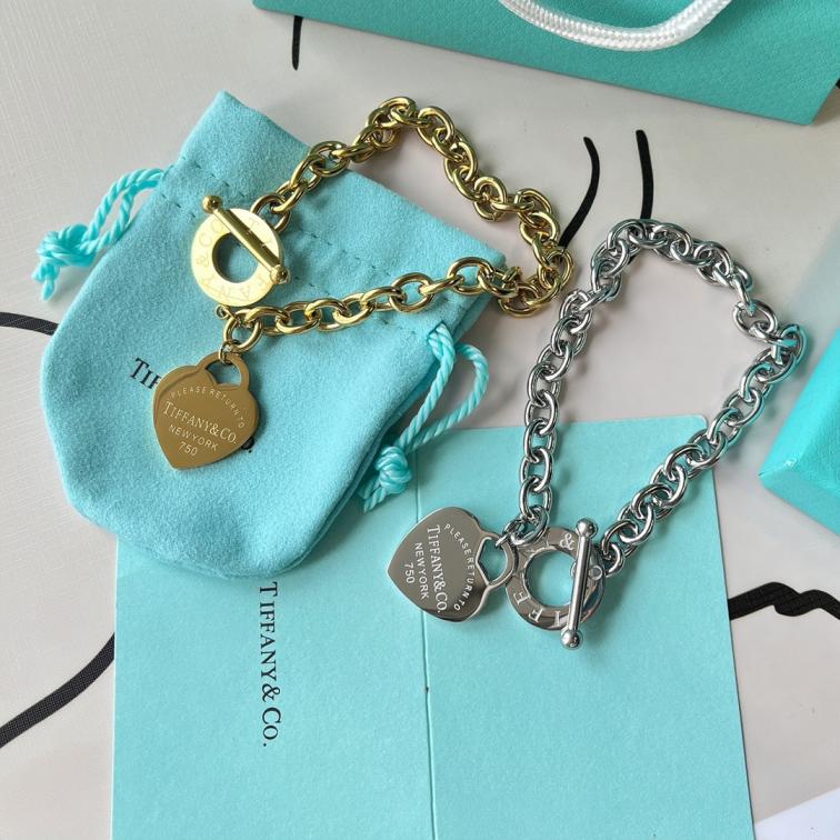 L111 Tiffany bracelet 109598