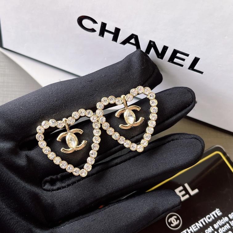 A776 Chanel heart earrings 109727