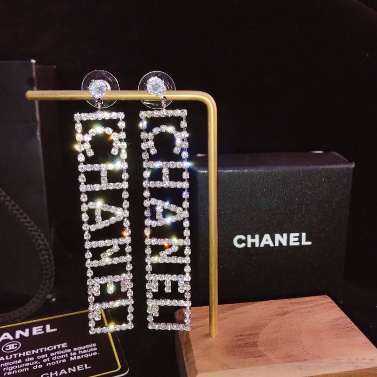A179 Chanel earrings 109760