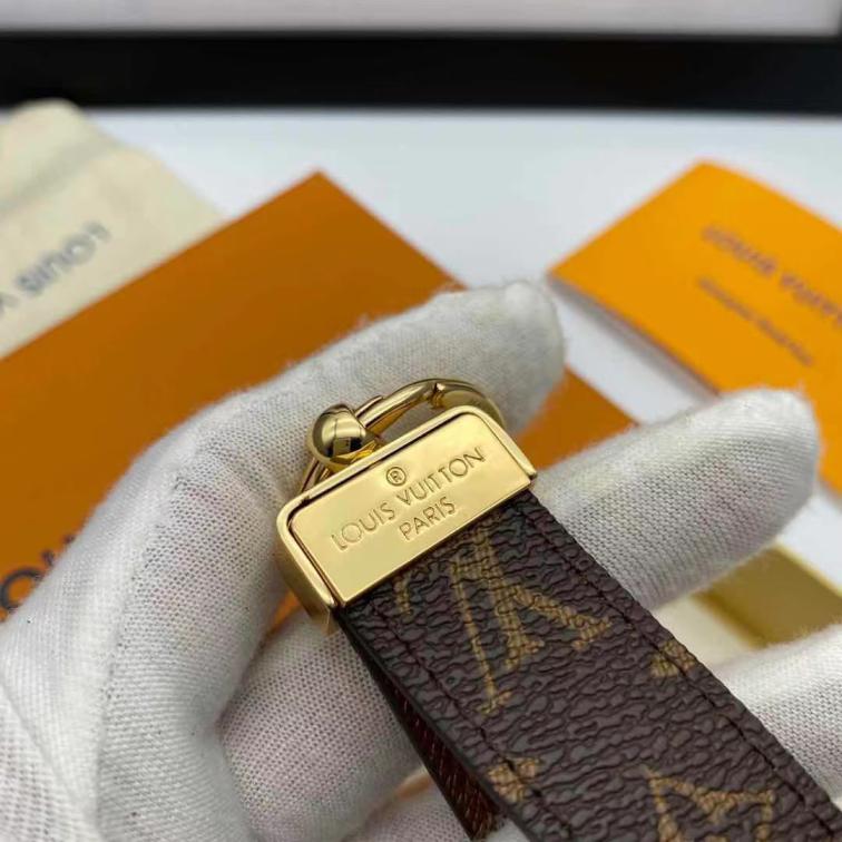 LV Louis vuitton leather Monogram key chain/hoop