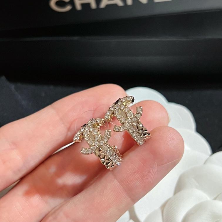A314 Chanel earrings 109983