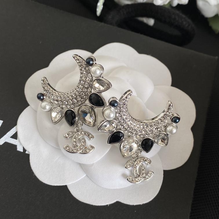 Chanel earrings 110413XC