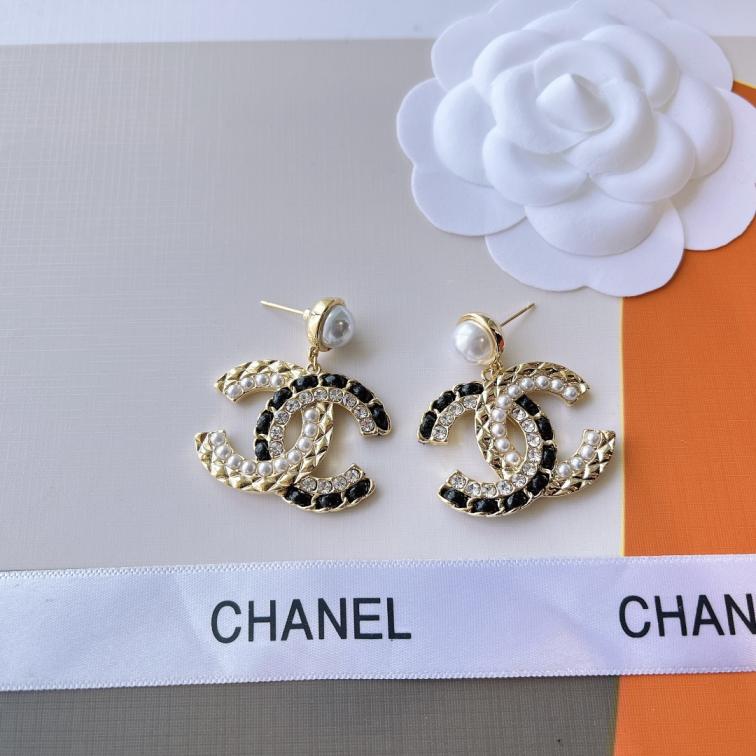 A825  Chanel earrings 110507