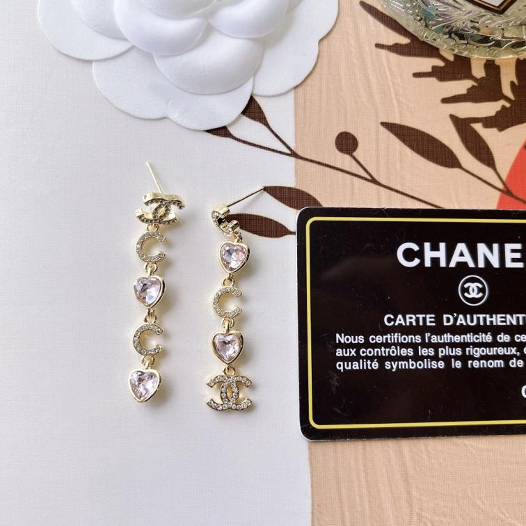 A843  Chanel pink heart earrings