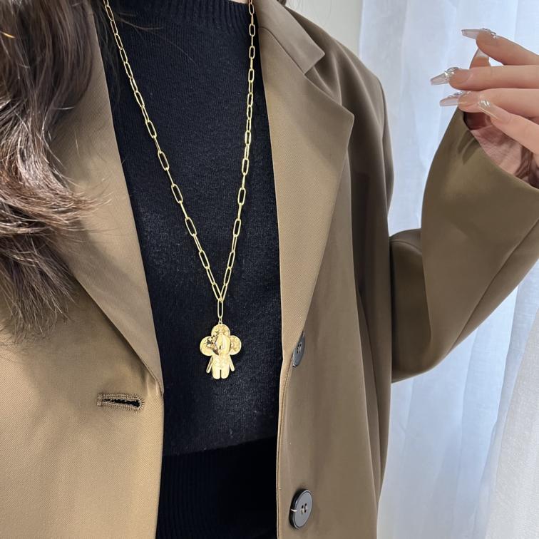 X002 LV Louis vuitton necklace