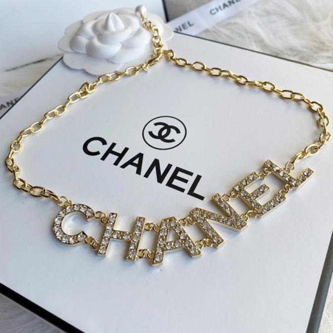 B081 Chanel alphabet necklace