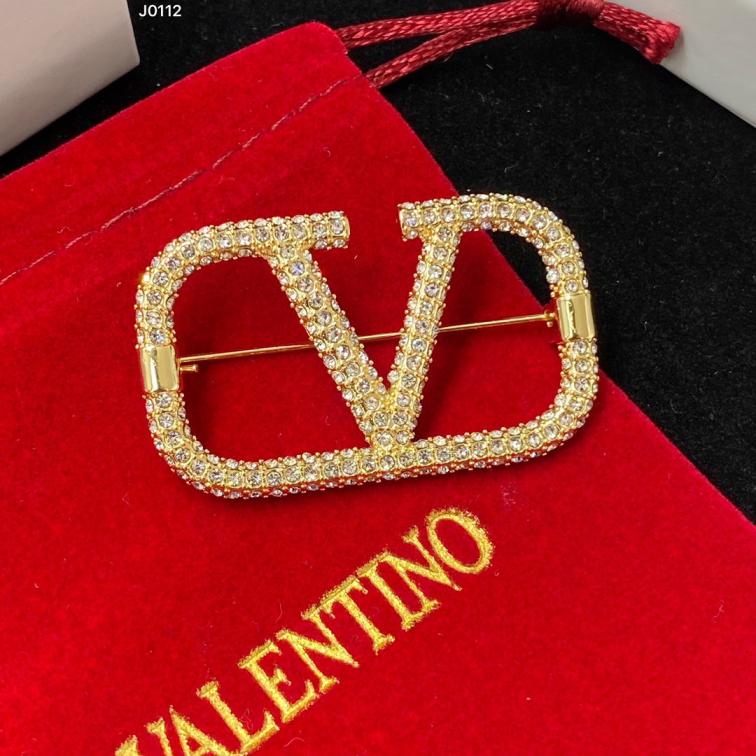 C259  Valentino brooch