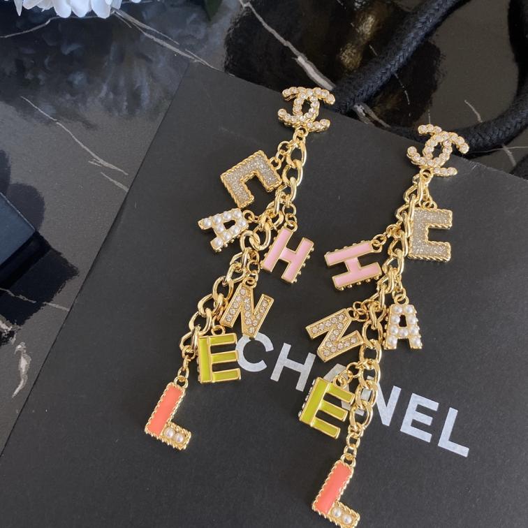 A245  Chanel earrings