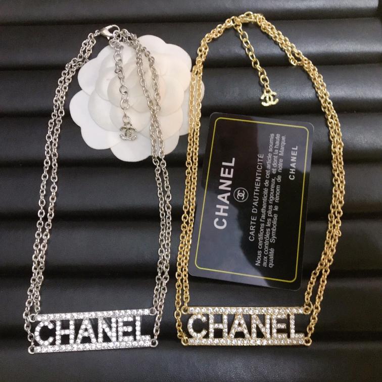 Chanel necklace 110901