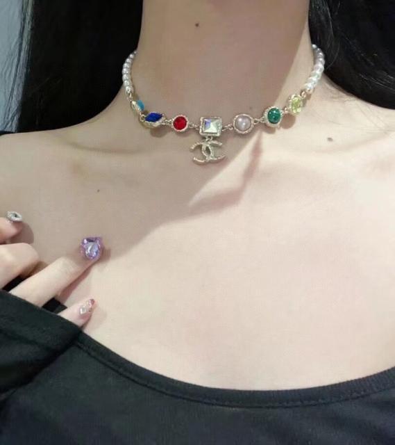 Chanel colorful pearls necklace 111004