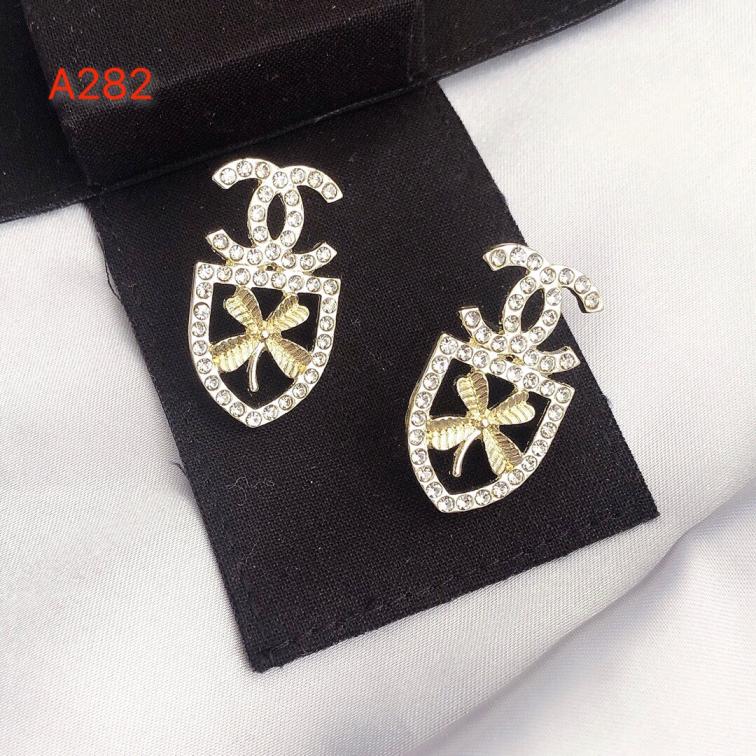 Chanel earrings 111362