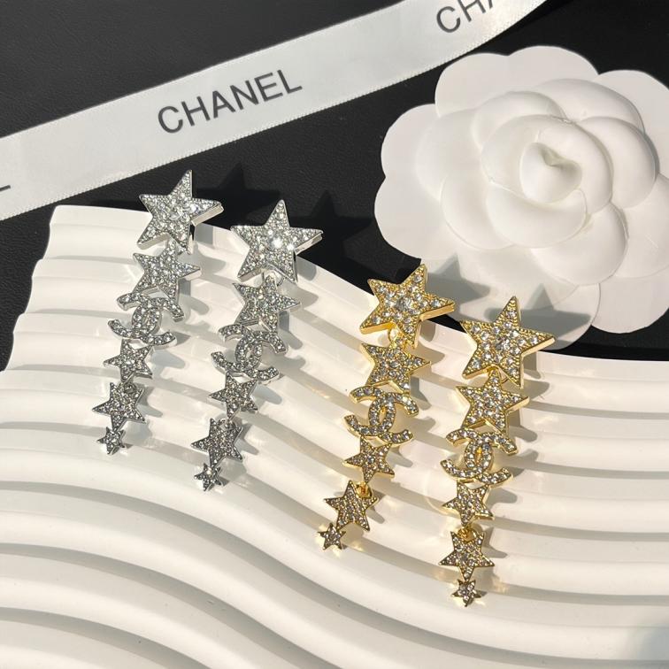 A902  Chanel star earrings