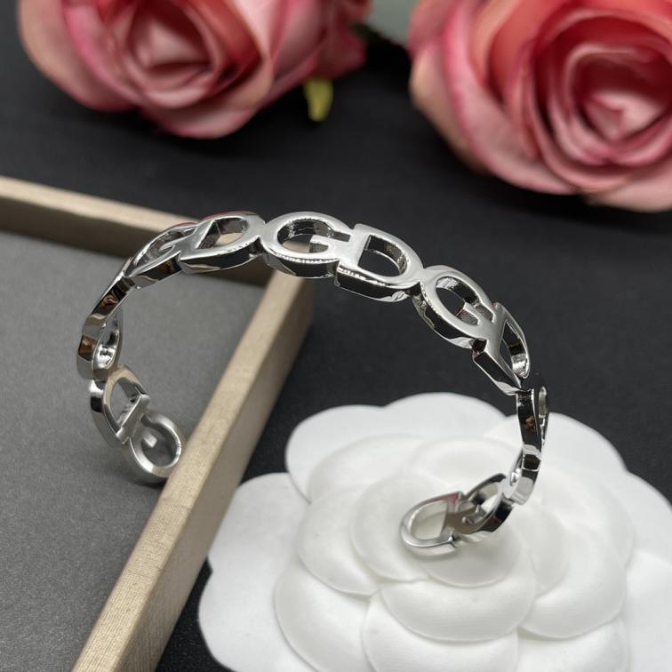DG Dolce Gabbana bracelet 111830