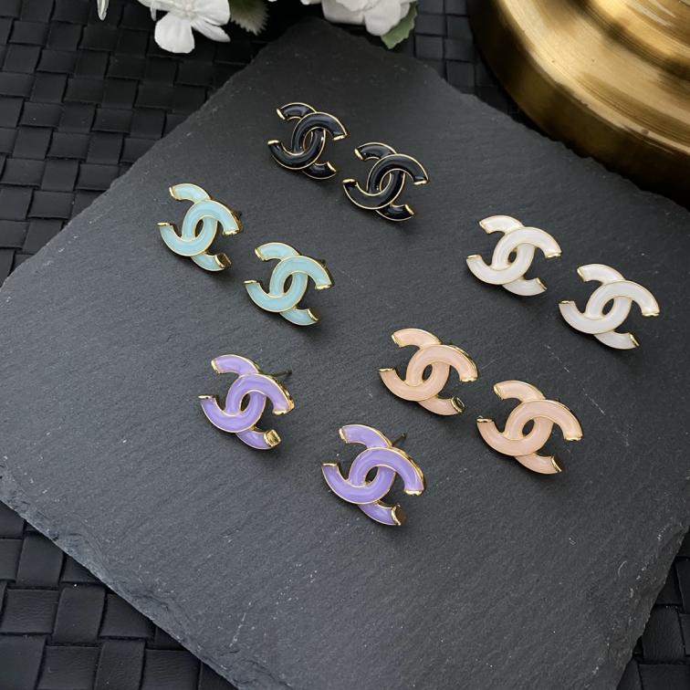 E005 Chanel cc earrings