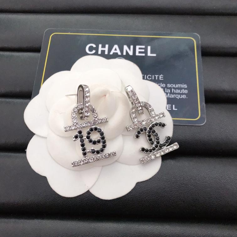 Chanel earrings 111964
