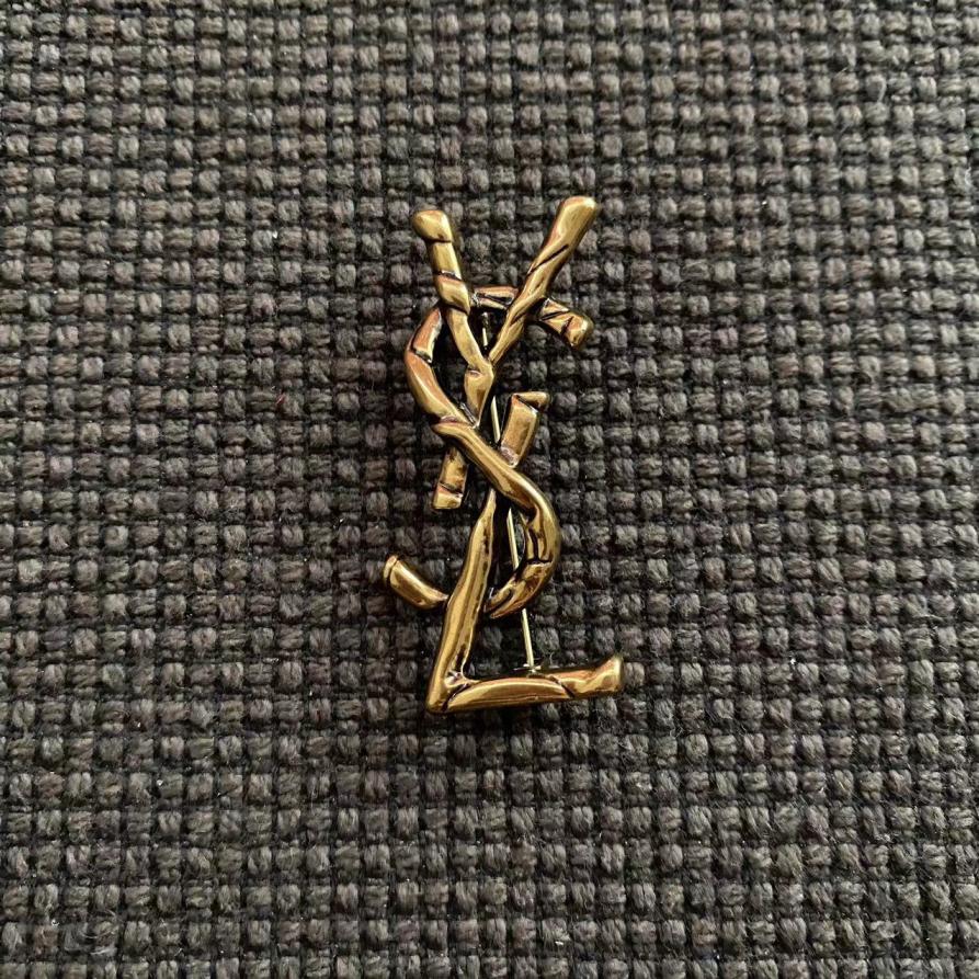 YSL copper vintage brooch 110890