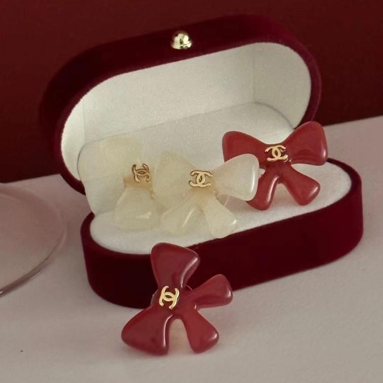 A1463/A1464 Chanel resin earrings