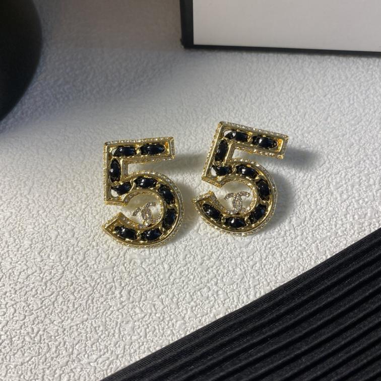 A926 Chanel NO 5 earrings