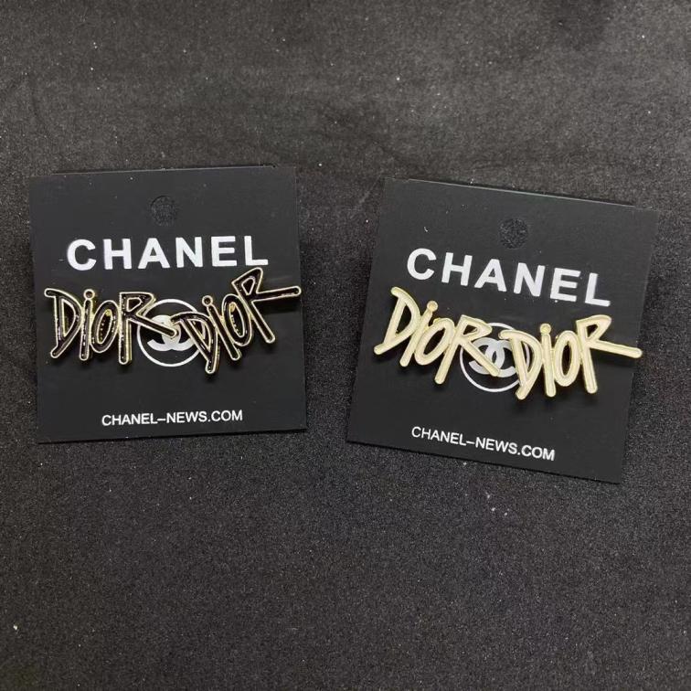 Dior earrings 112202