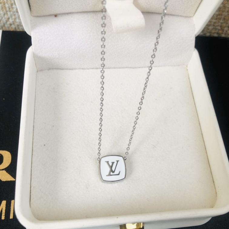 LV Louis vuitton necklace 112201