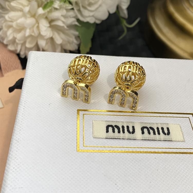 A1526  MIUMIU earrigs