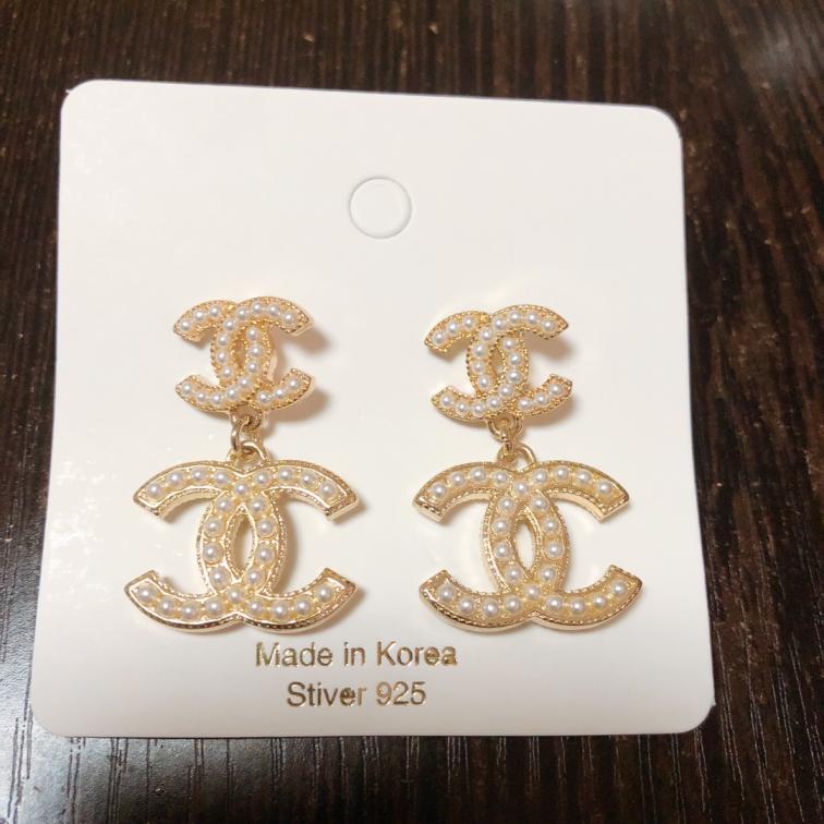 Chanel earrings 112419