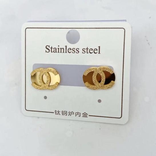 Chanel earrings 112825