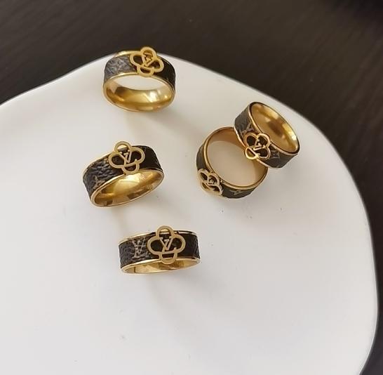 LV Louis vuitton vintage ring 113343