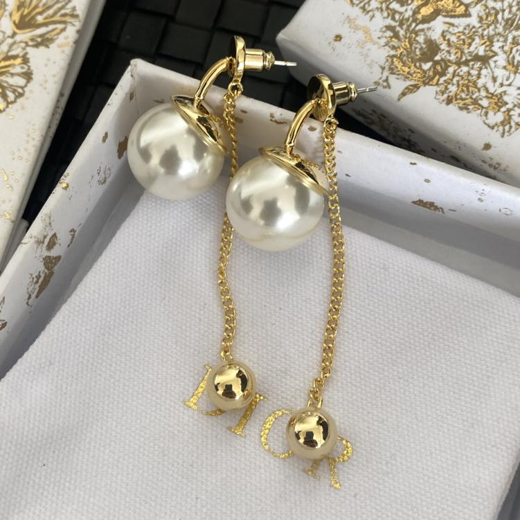 A345 Dior earrings