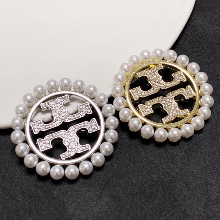 Tory Burch  TB Brooch 113611