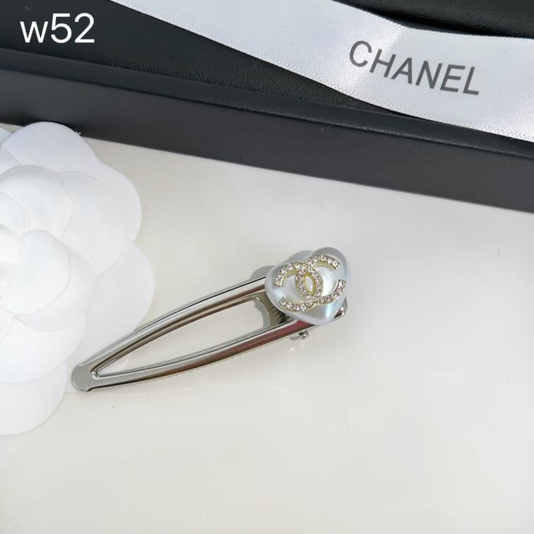 w52 Chanel hairclip C001