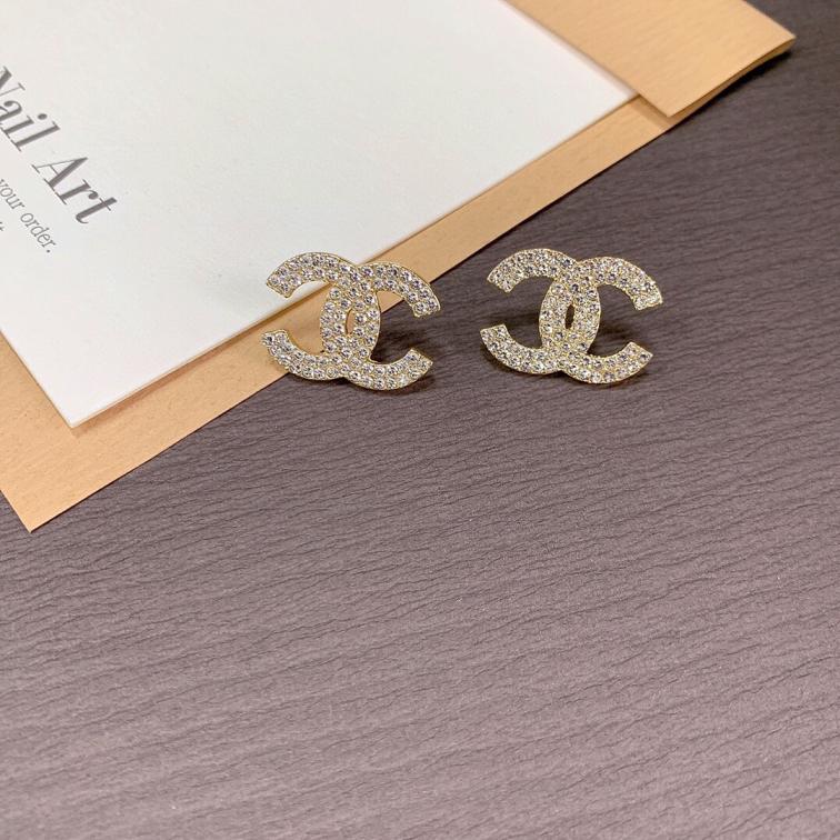 Chanel earrings cc 114065