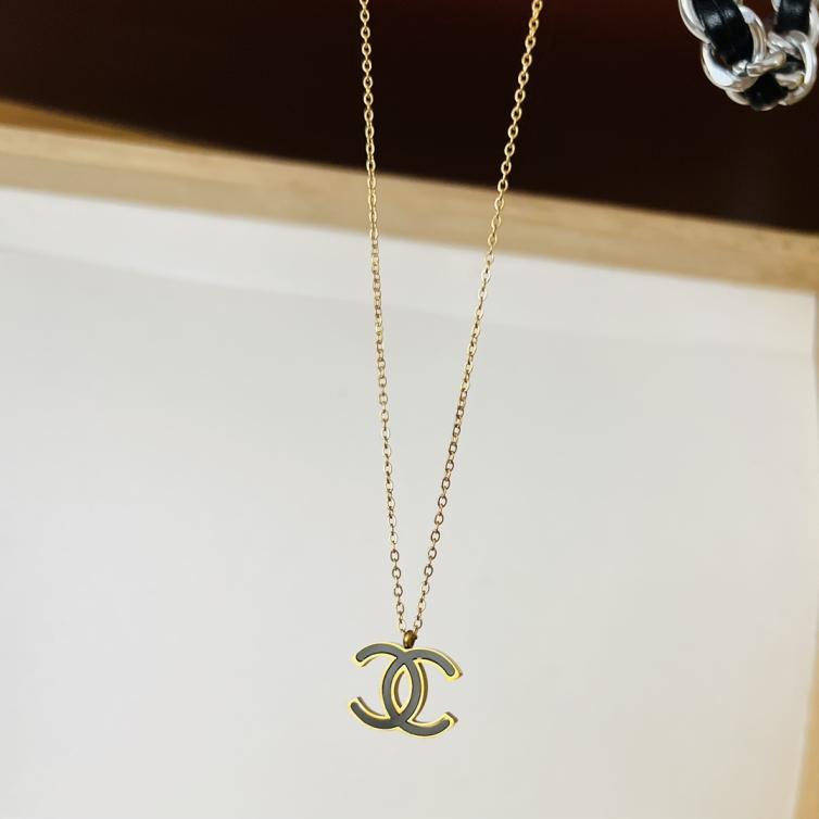 Chanel black cc necklace 114122