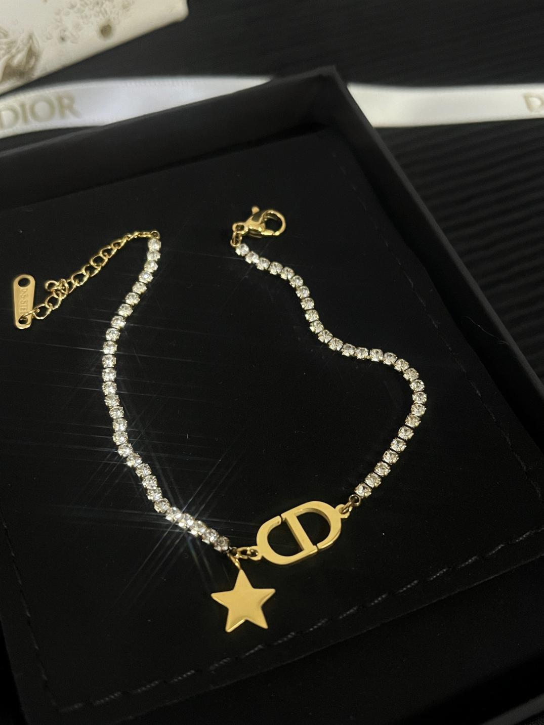 L145 Dior star crystal bracelet