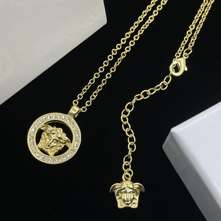 VERSACE neclace 114531