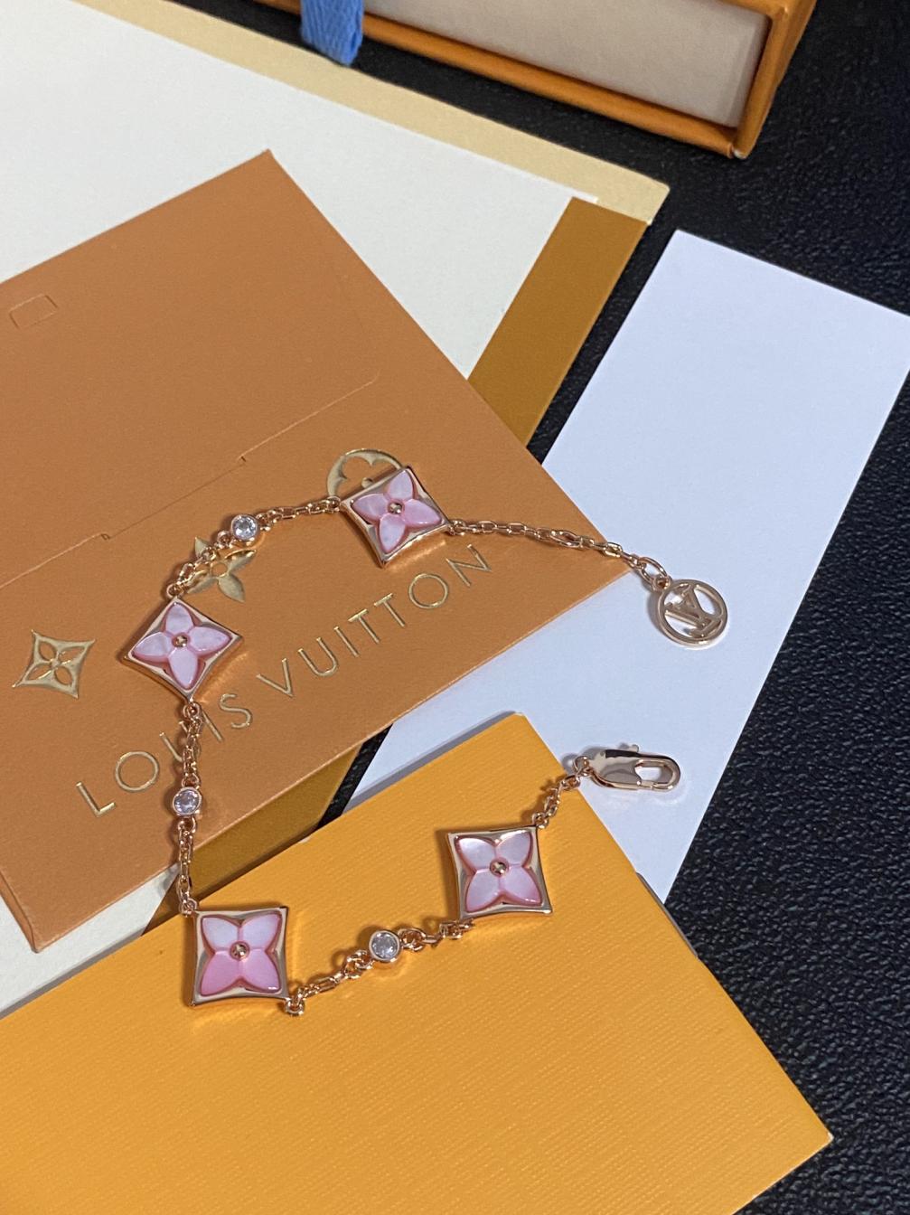 B478 LV Bracelet