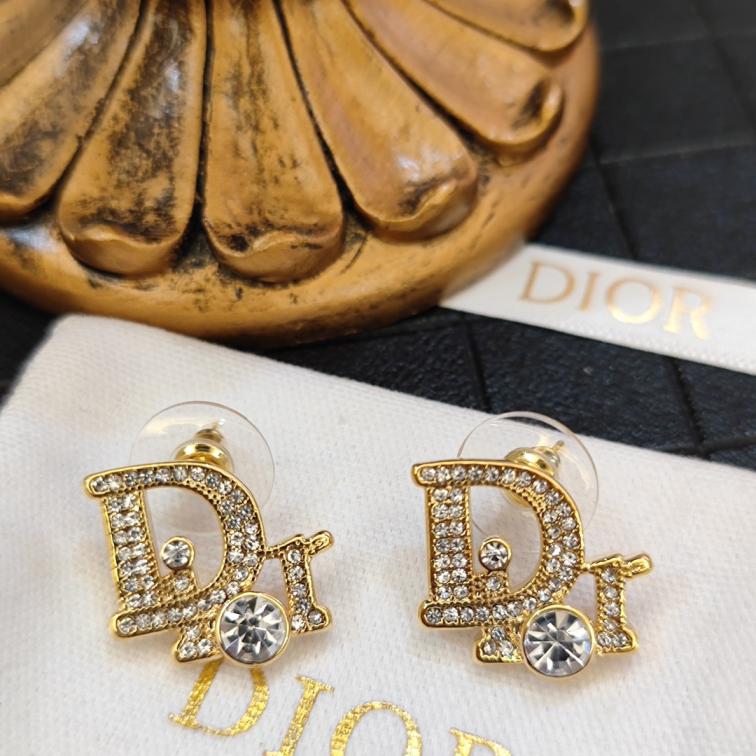 A1042 Dior earrings