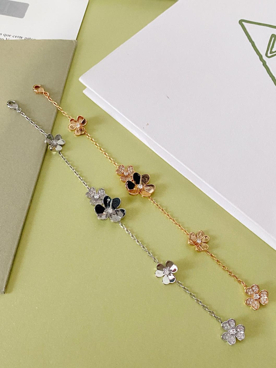 VCA Vancleef bracelet