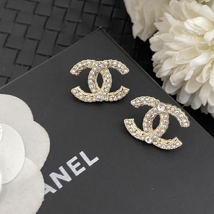 A1424 Chanel earrings