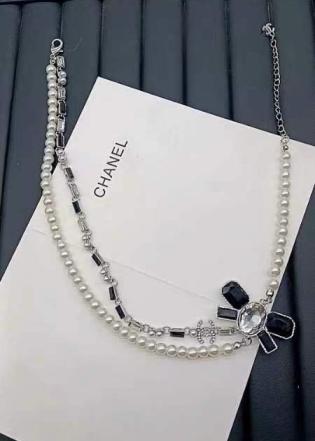 Chanel necklace 114627