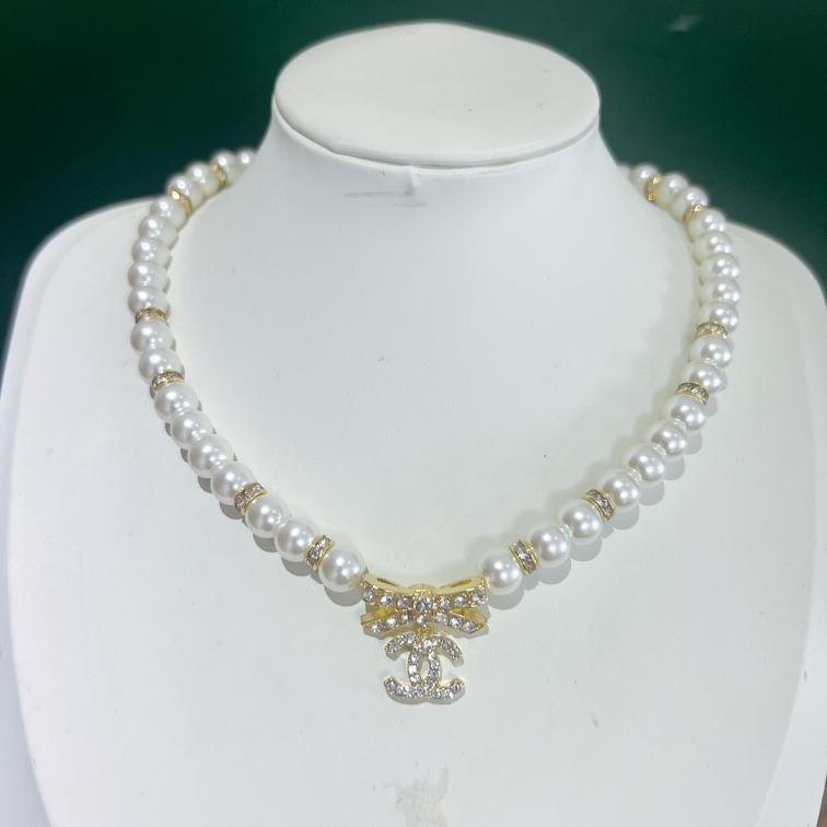 Chanel pearls choker necklace 114625