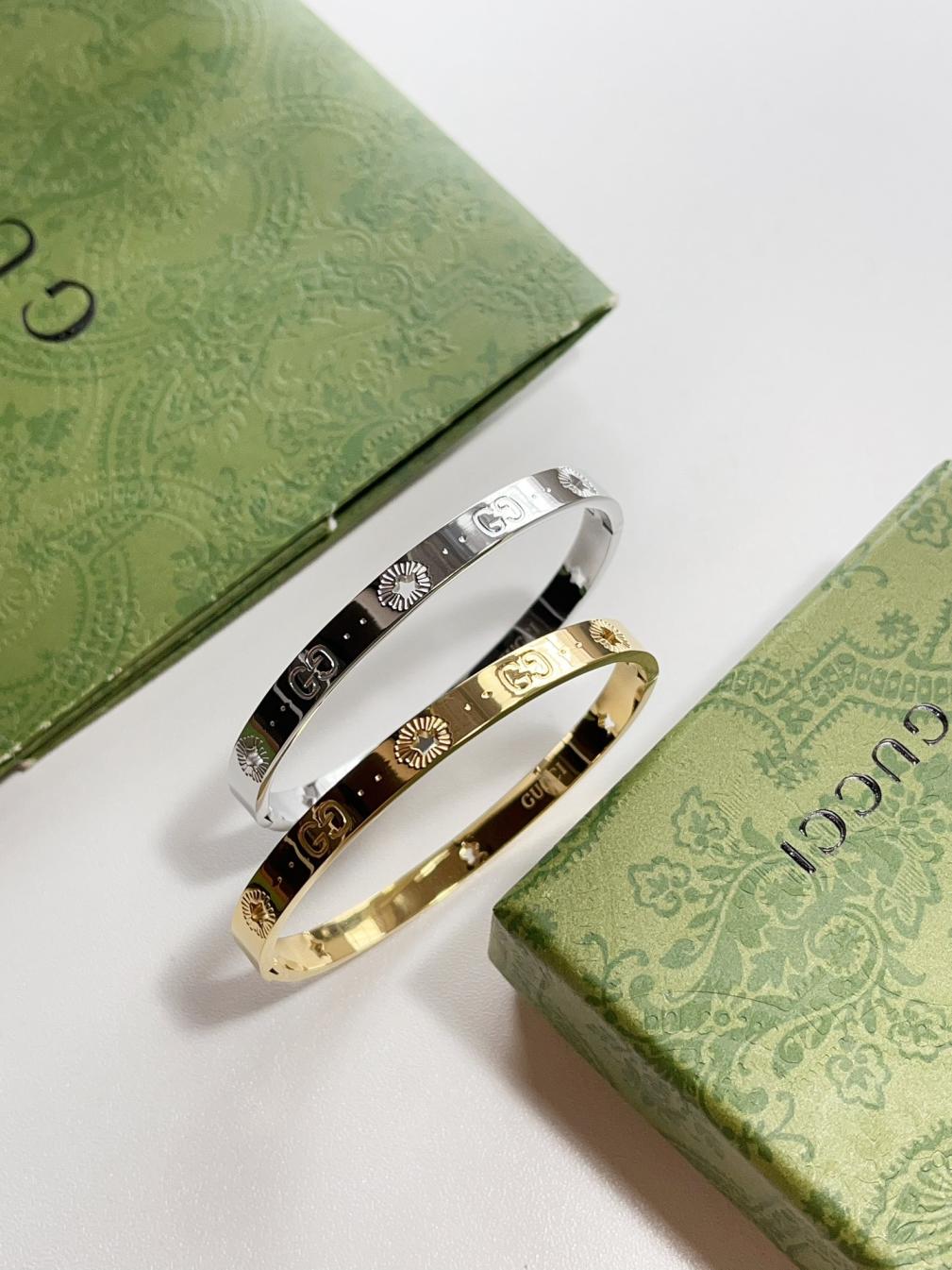 S395 Gucci bracelet