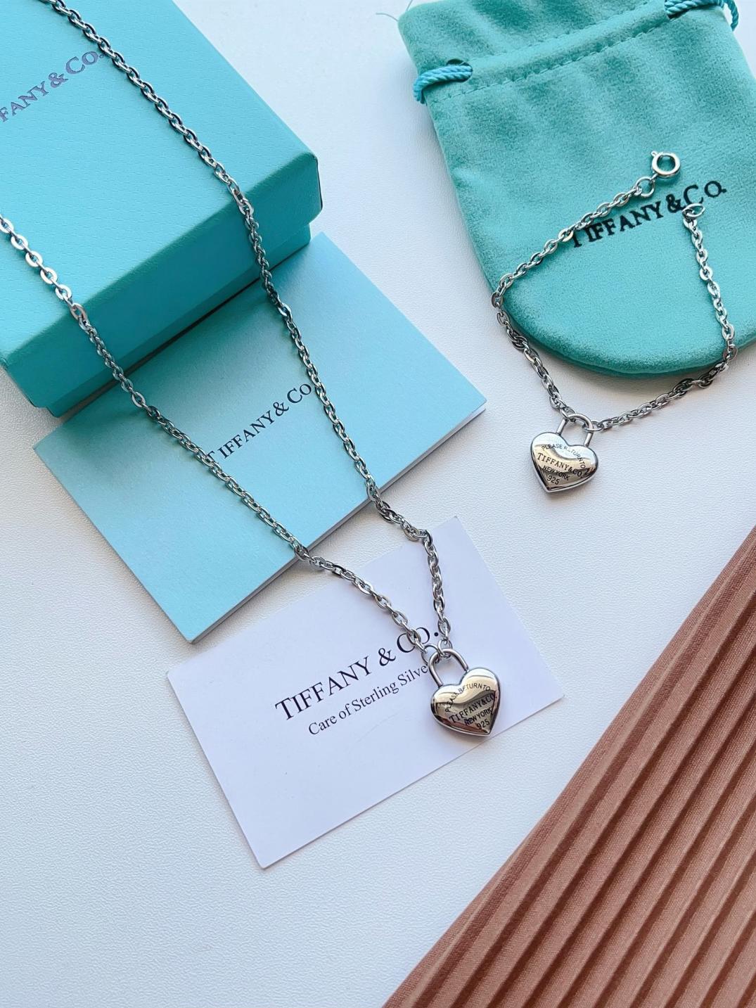 X611 Tiffany necklace/bracelet